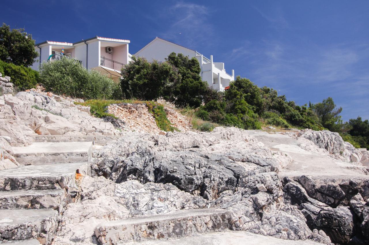 Apartments Mama روغوزنيكا المظهر الخارجي الصورة