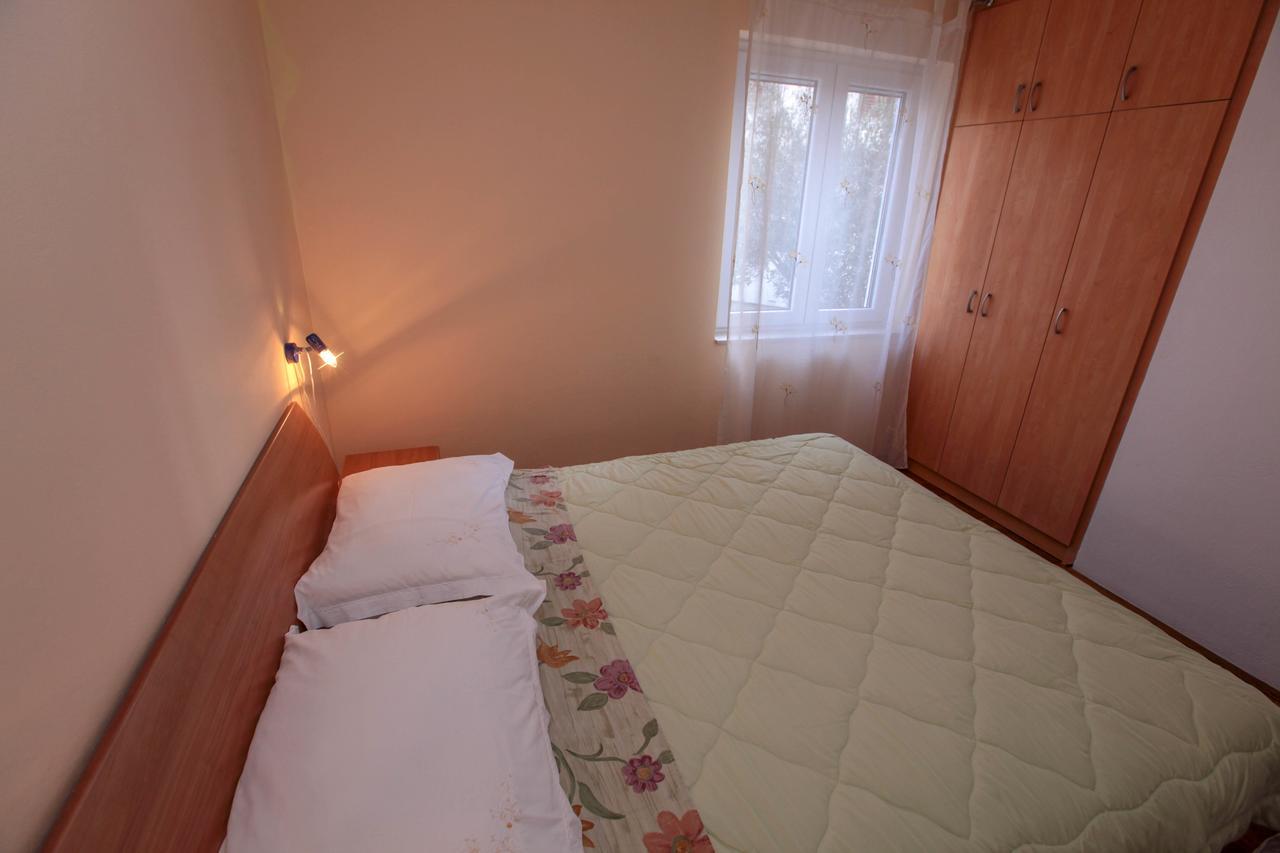 Apartments Mama روغوزنيكا المظهر الخارجي الصورة
